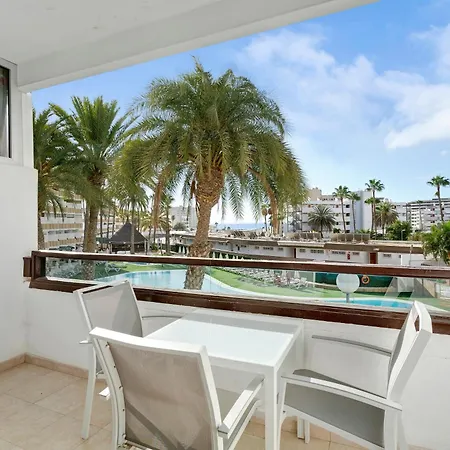 1210 In Area * Playa del Inglés